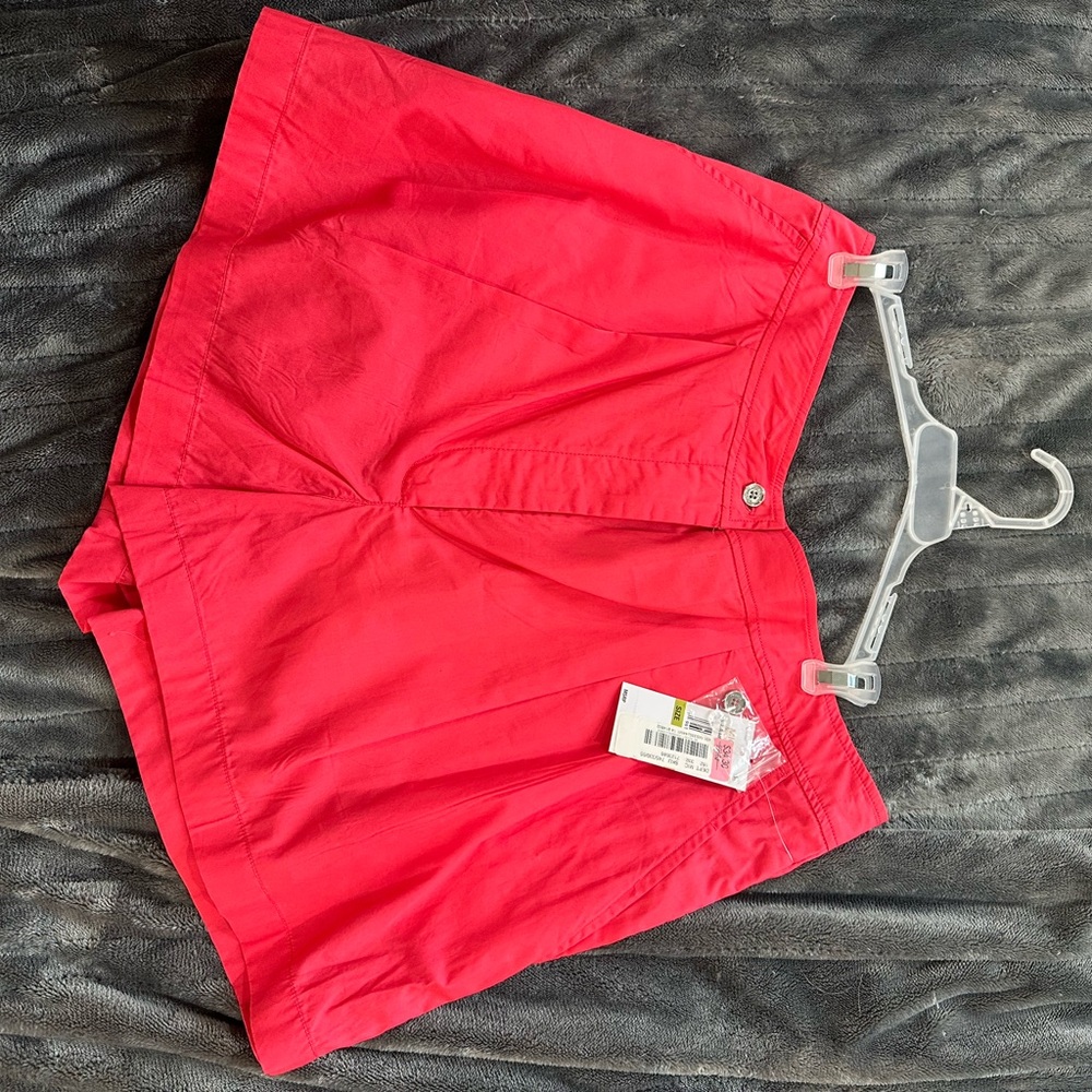 Women’s Michael Kors, red short size 14